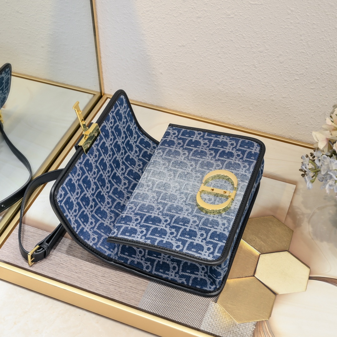 Dior 30 Montaigne Chain Bag 1005 LM581 25cm