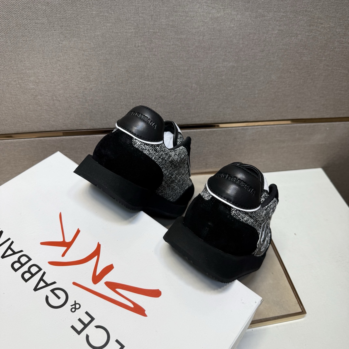 D&G Shoes Sports Shoes Canvas