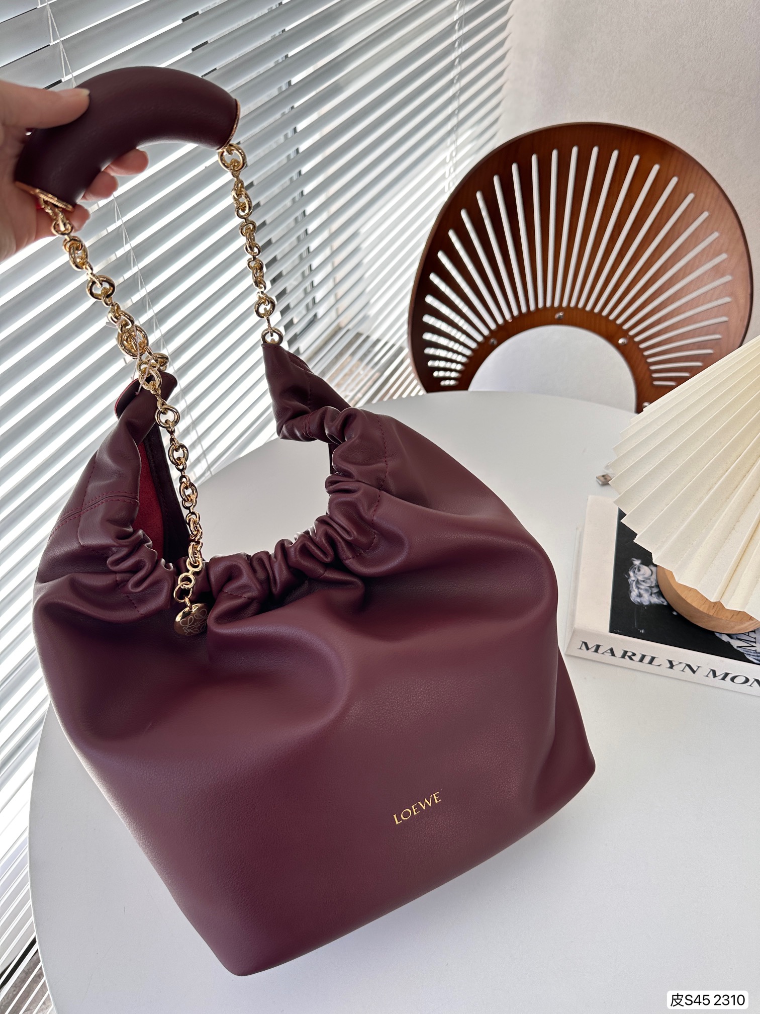 Loewe Squeeze Bag 2310 DB092 30cm