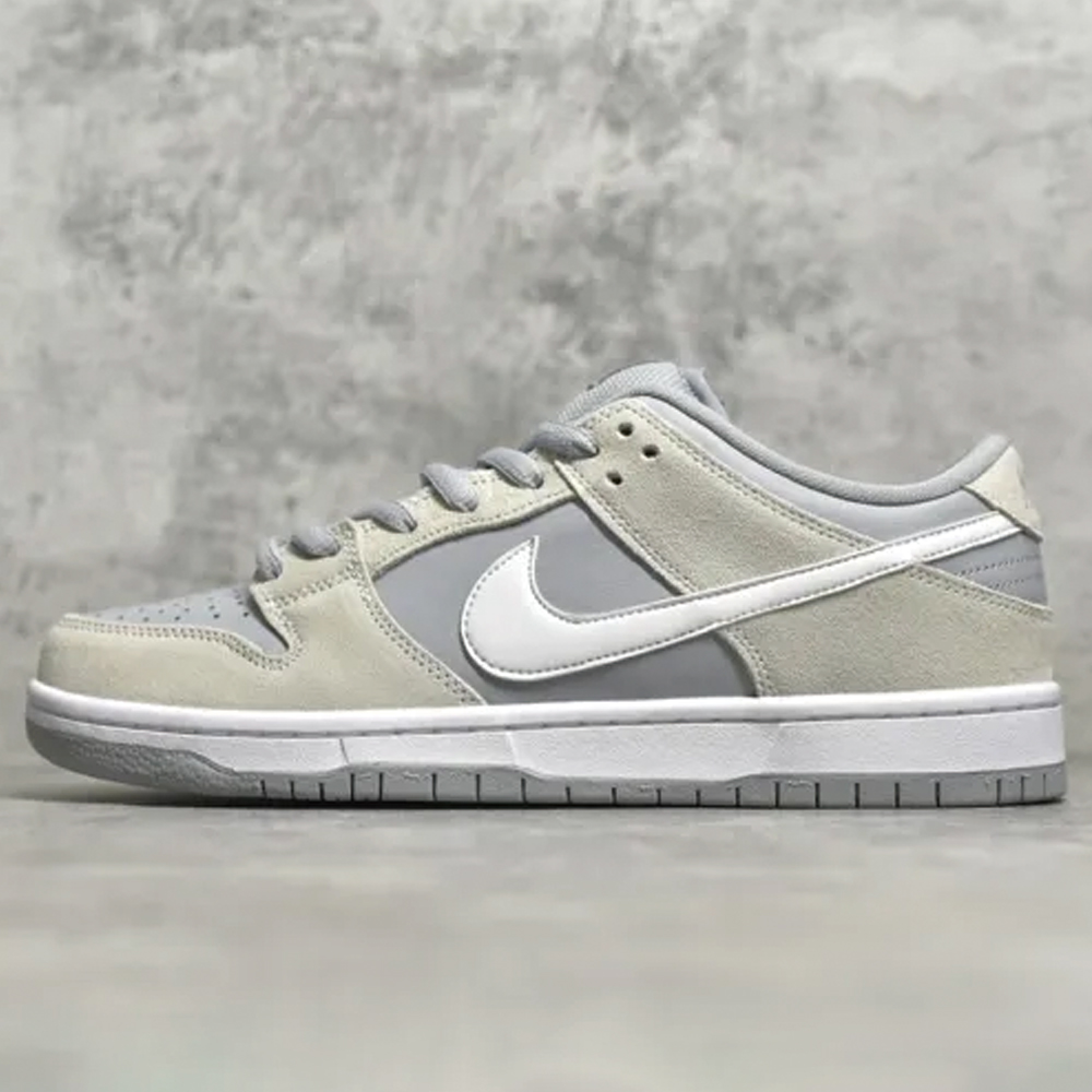 NK SB Dunk Low TRD AR0778-110 XM072