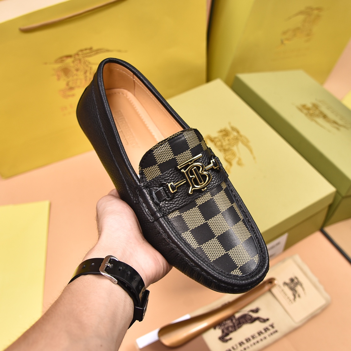 Burberry Shoes Leather Shoes Cowhide