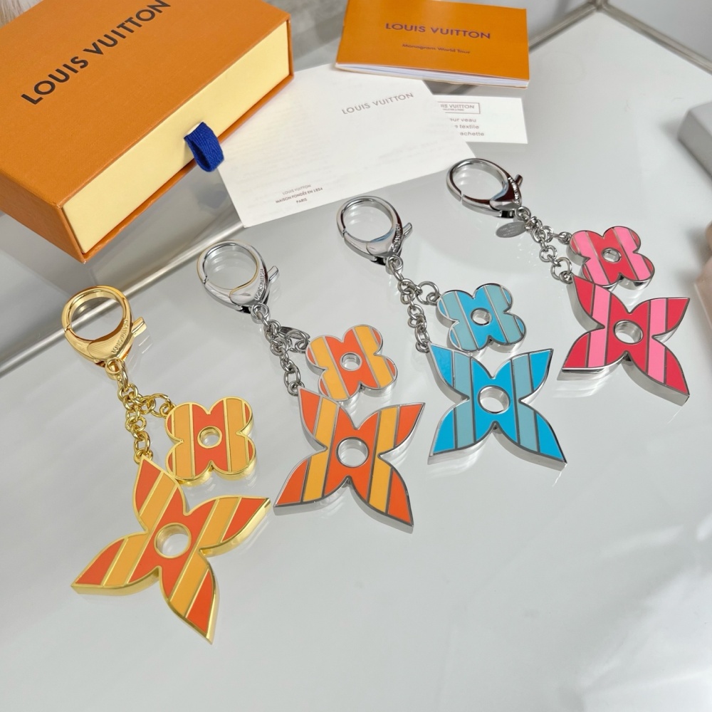 Louis Vuitton Key Chain Original Floral Logo Imported Steel Keychain Accessories