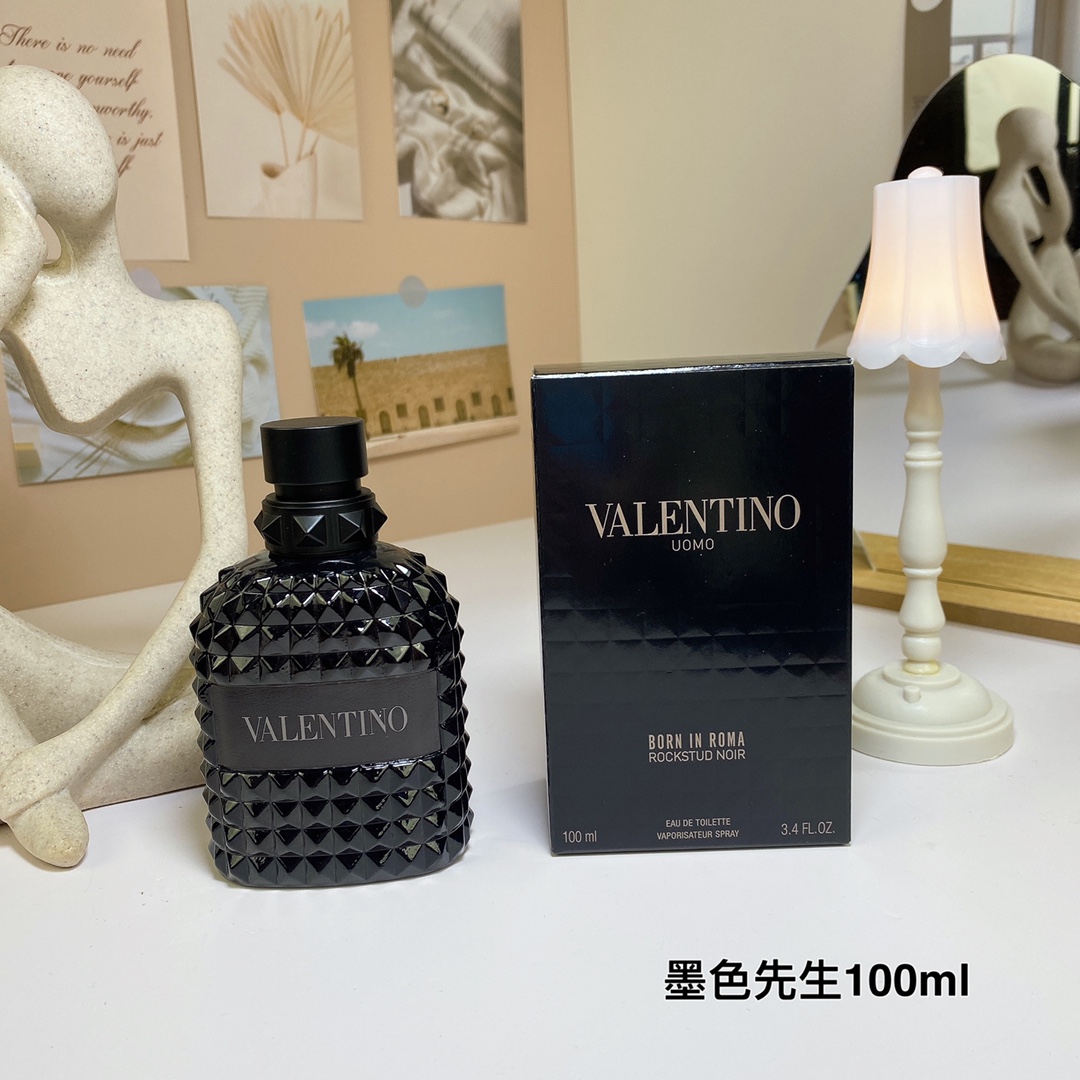Valentino Uomo Born In Roma Rockstud Noir 009 100ml