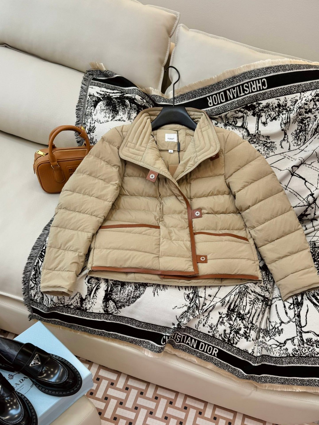 Burberry Down Jacket Ladies' Favorite Clothes