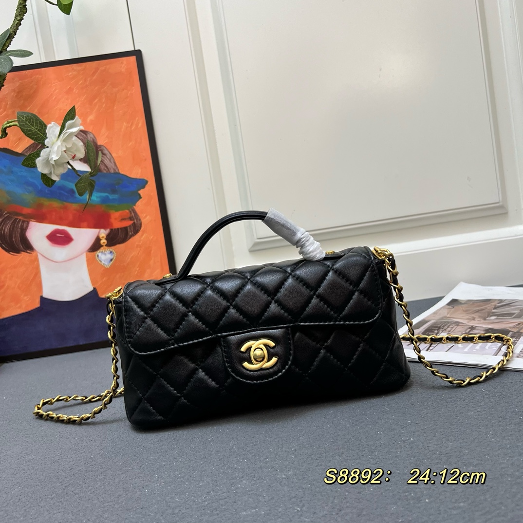 Chanel Handle bag S8892