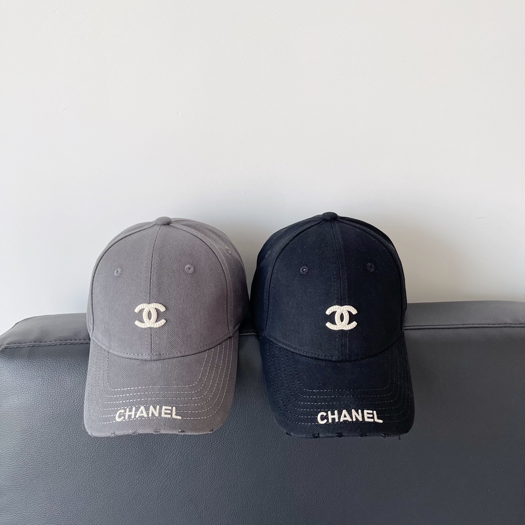 Chanel Hats & Caps