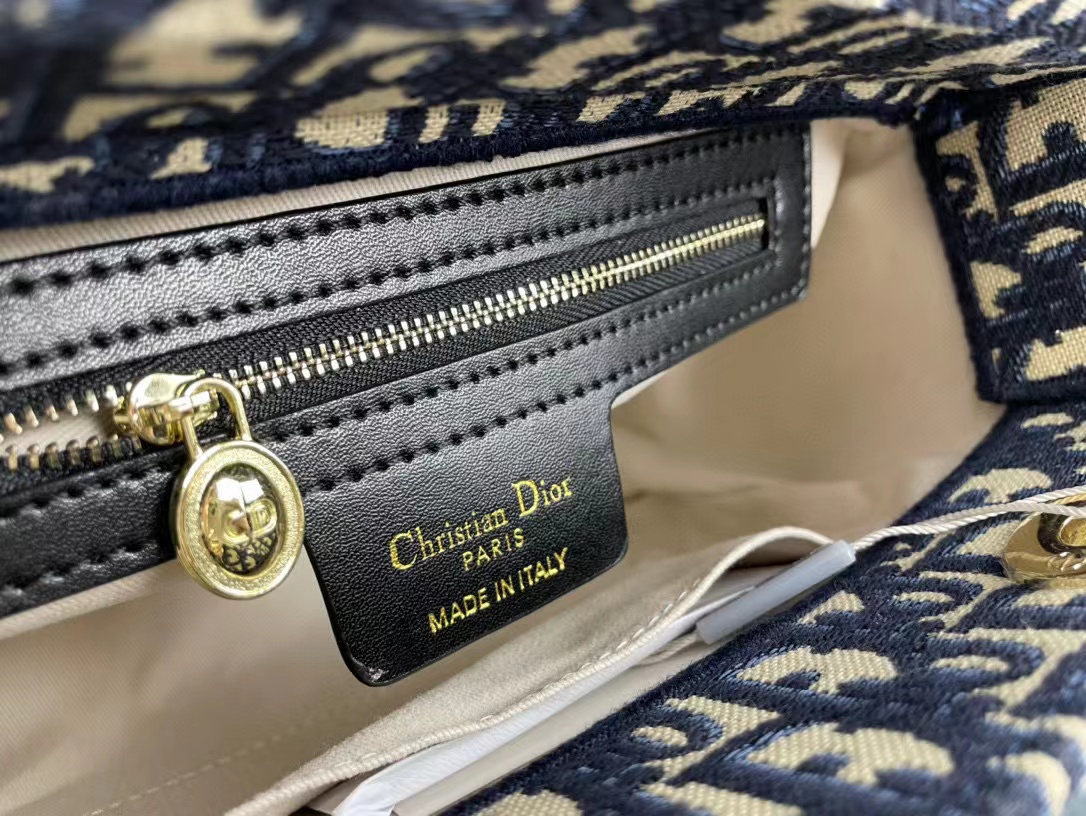 Dior WW001 WW091 24CM