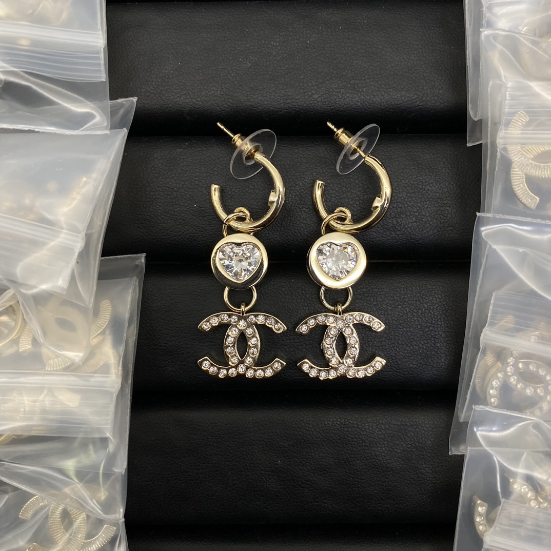 Chanel Earring 061