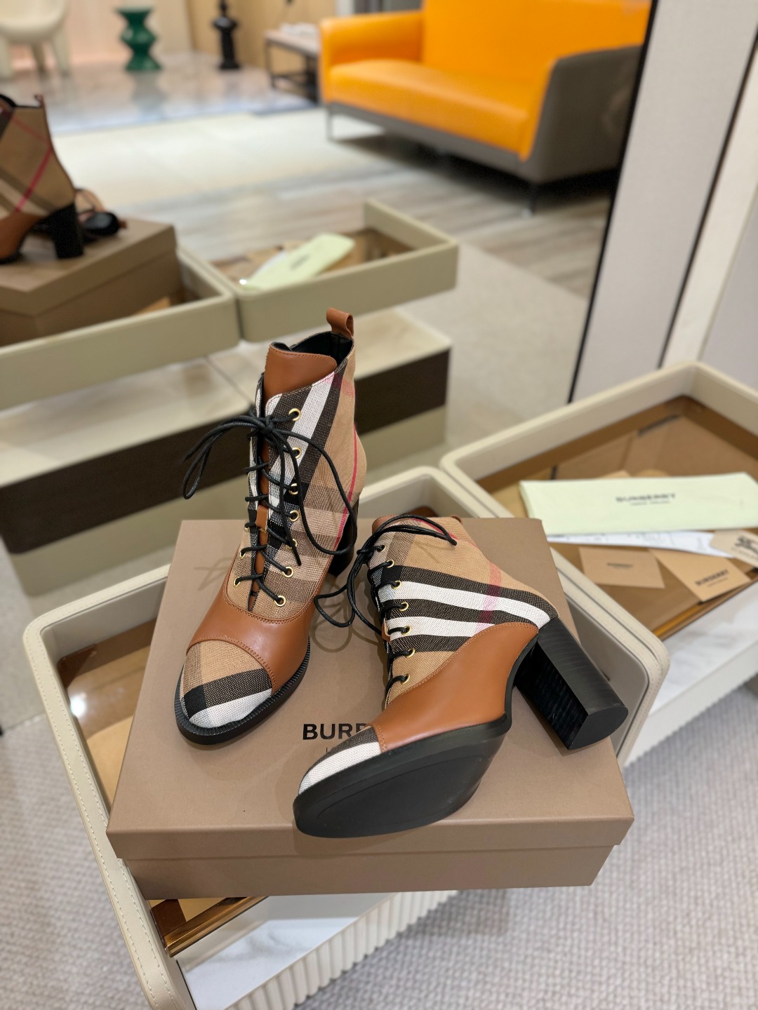 Burberry Shoes Boots Canvas 9.5 CM