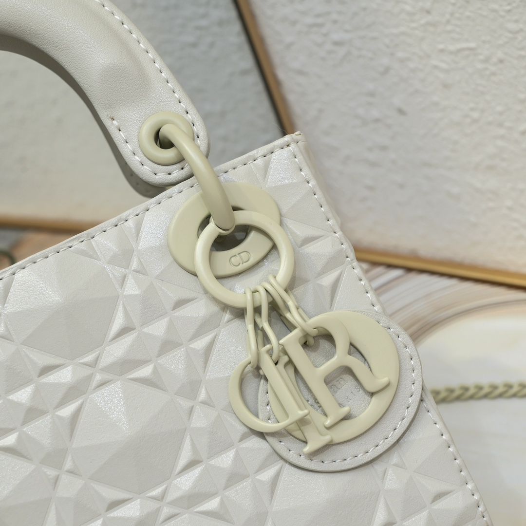 Mini Lady Dior Bag White Diamond Motif 3002 XB081 17cm