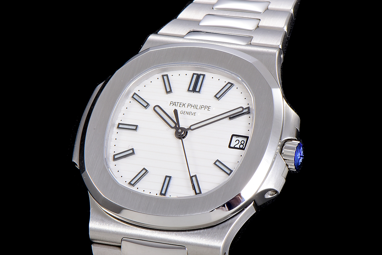 PATEK PHILIPPE NAUTILUS 5711 40mm