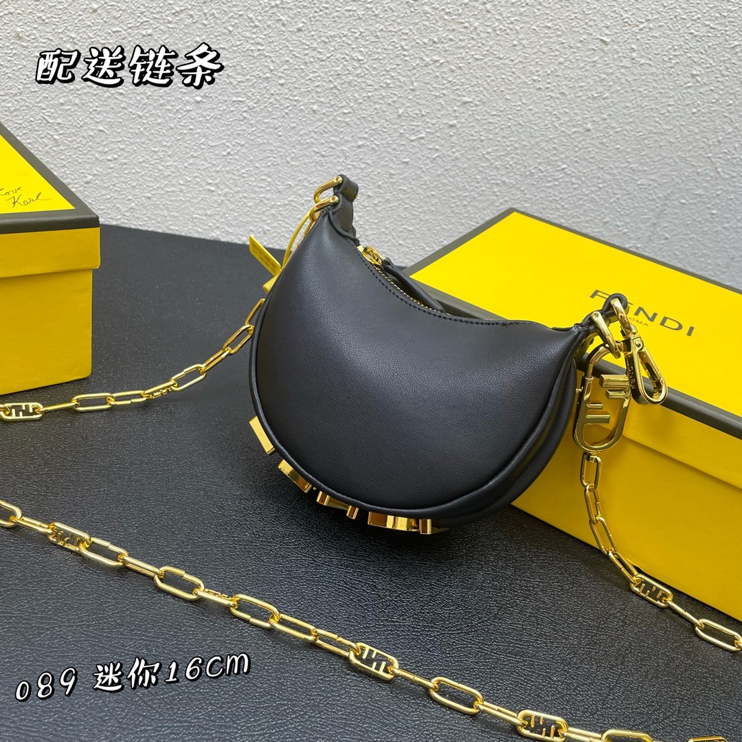 Fendi7AS089 22PJ591