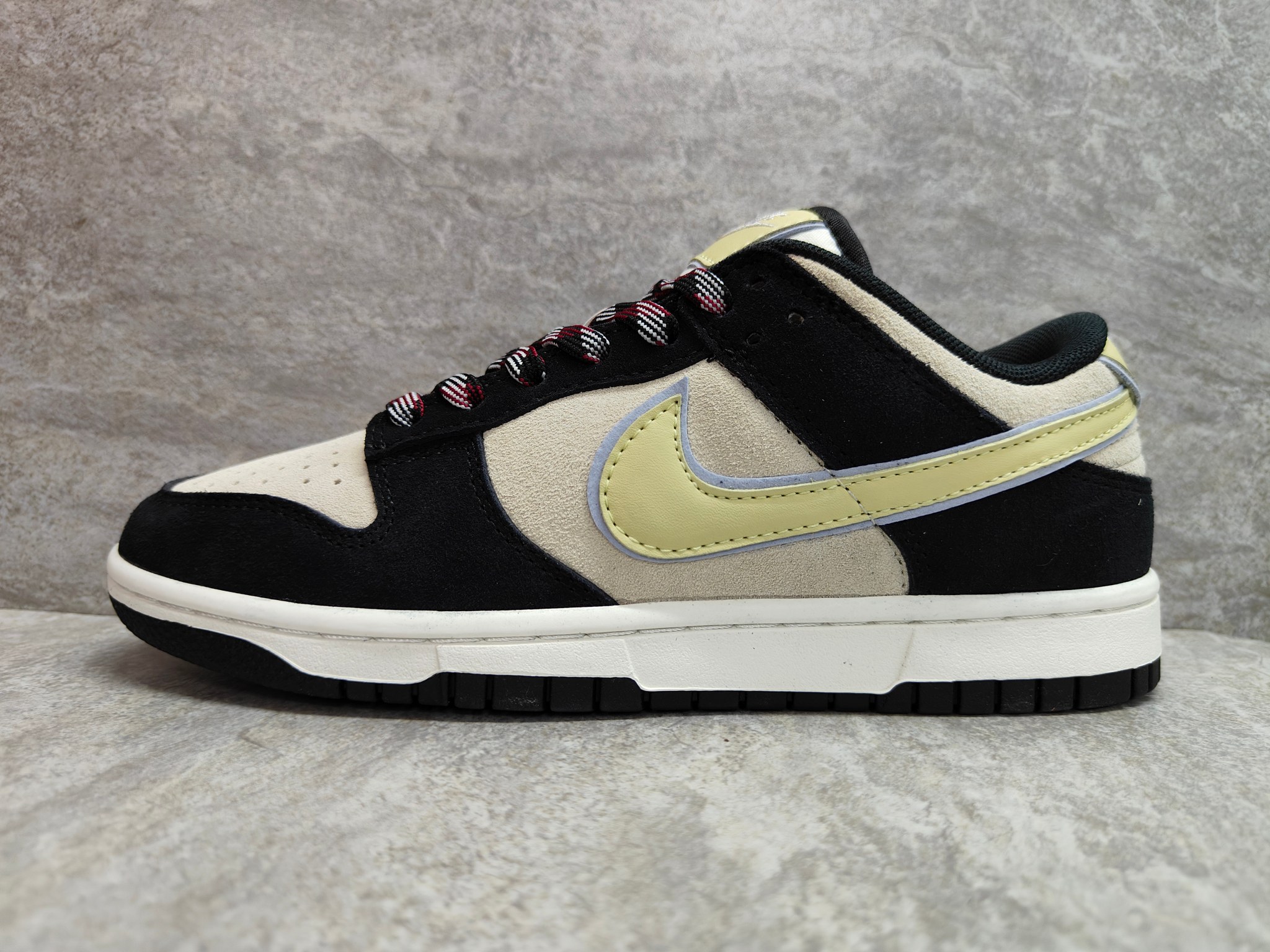 NK Dunk Low  Black Suede  DV0354-001 XM072