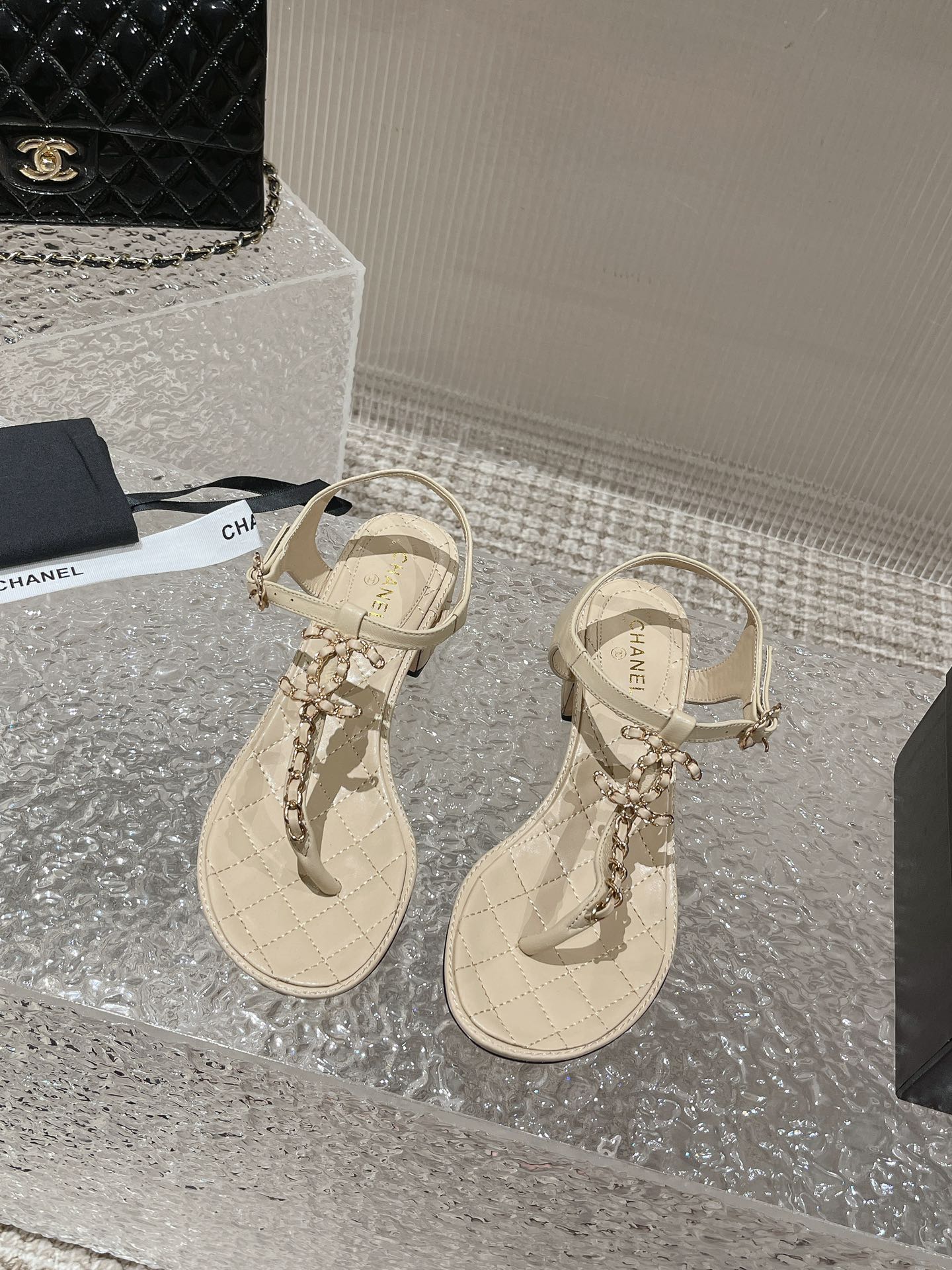 Chanel shoes 020 XM062