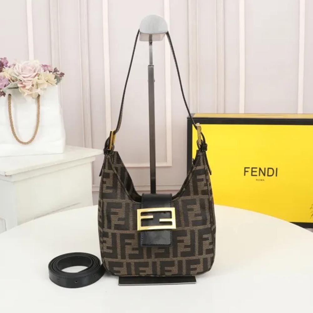 Fendi161JQE041 18x9x20 cm