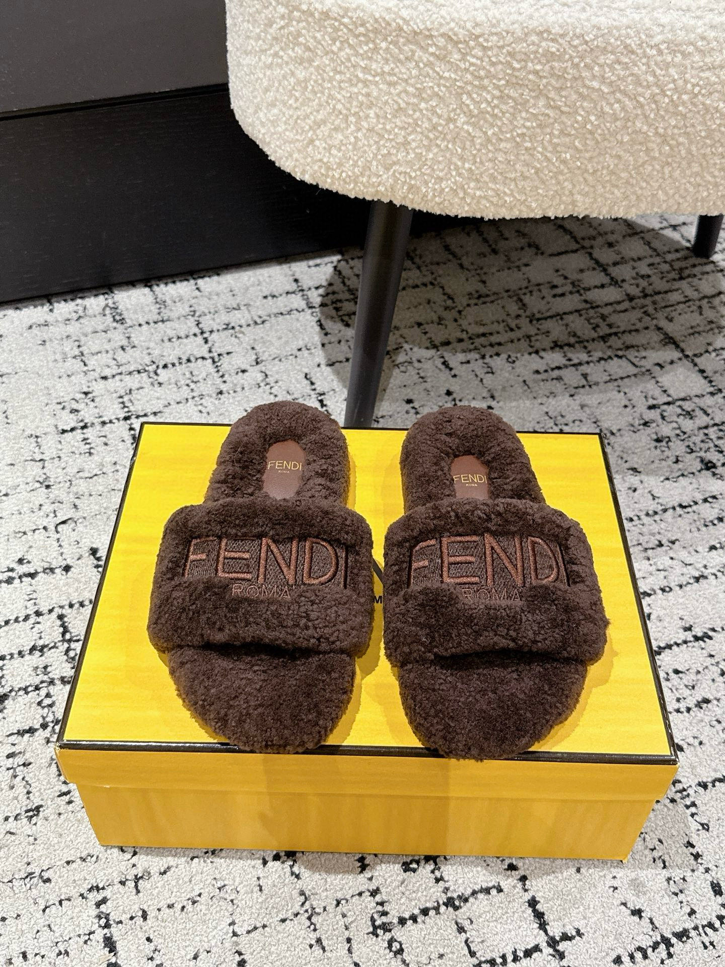 Fendi Shoes Slippers