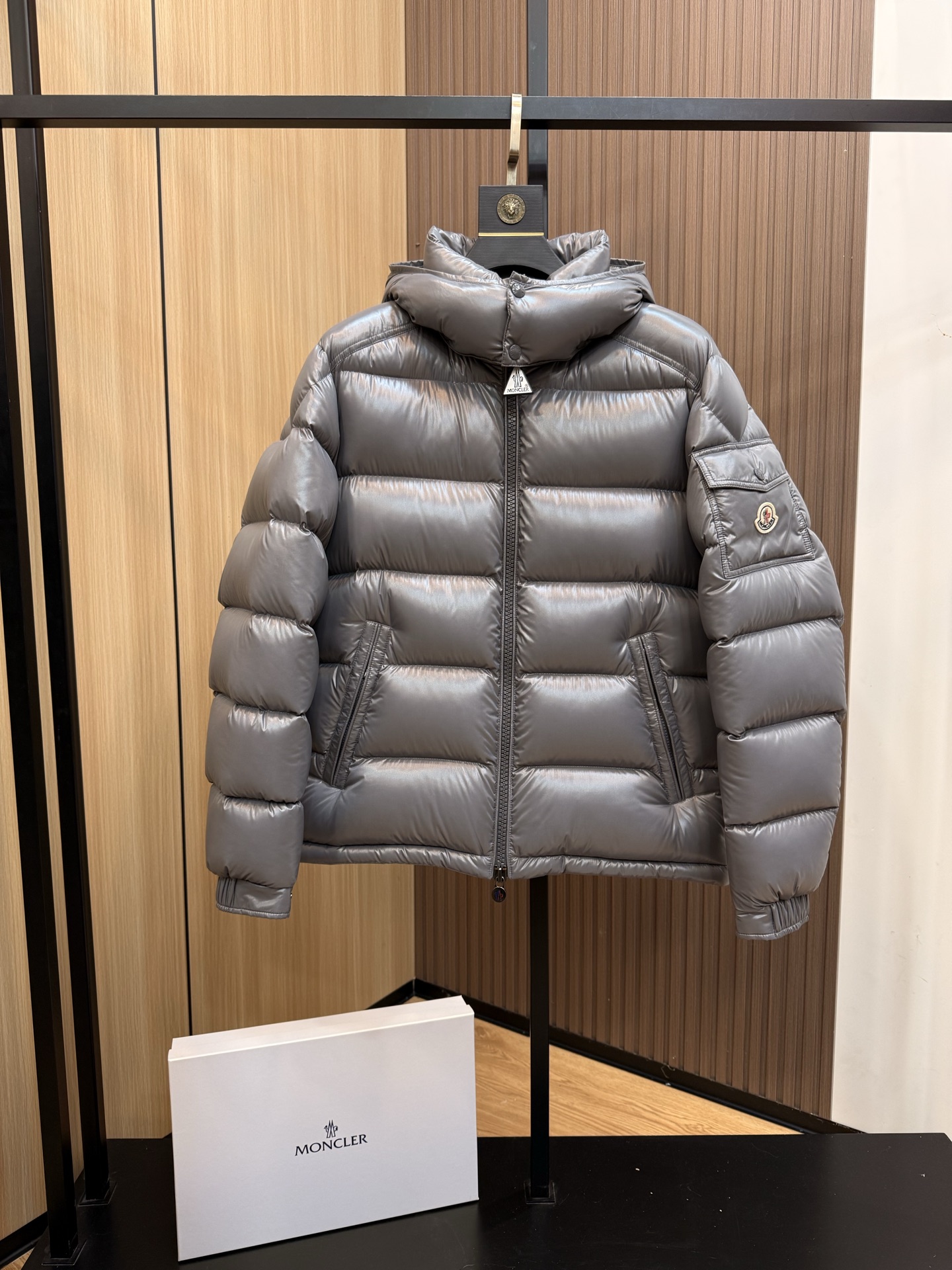 Moncler Down Jacket Ladies' Favorite Clothes