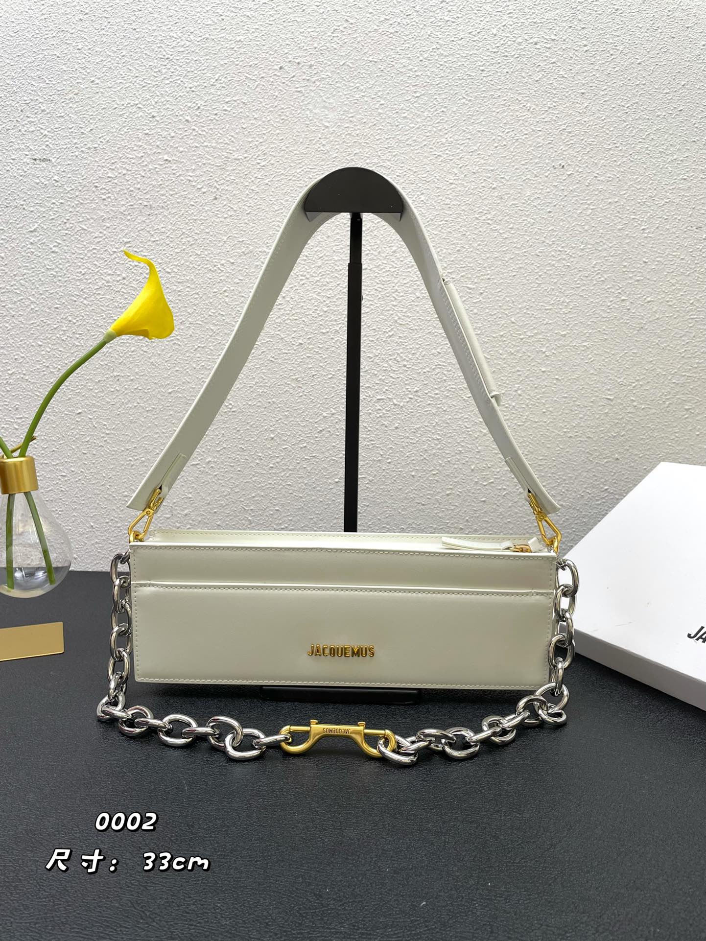 JACQUEMUS JA002 22PJ591