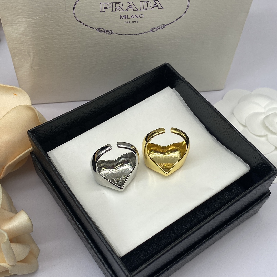 Prada Jewelry Rings Lettering love shape