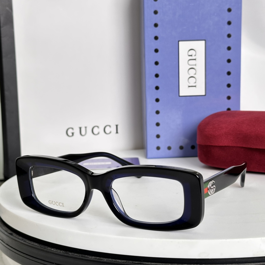 Gucci Sunglasses GG1528S SM011