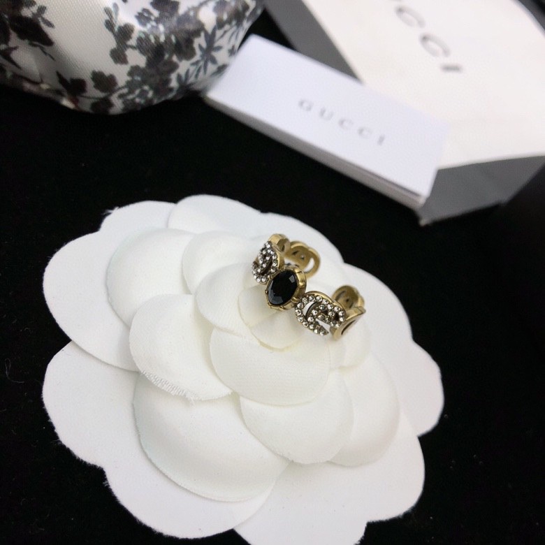 Gucci Jewelry Rings Retro G pattern embellished with exquisite black agate diamonds
