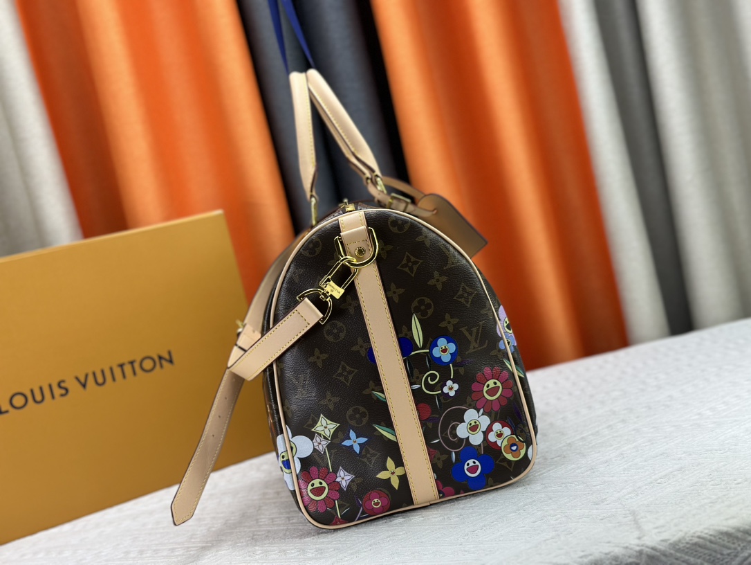 Louis Vuitton Spring/Summer 2025 and Takashi Murakami Co-branded