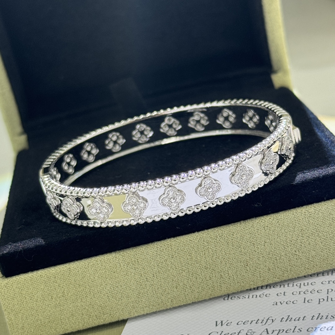 Van Cleef & Arpels Jewelry Bangle Kaleidoscope wide bracelet