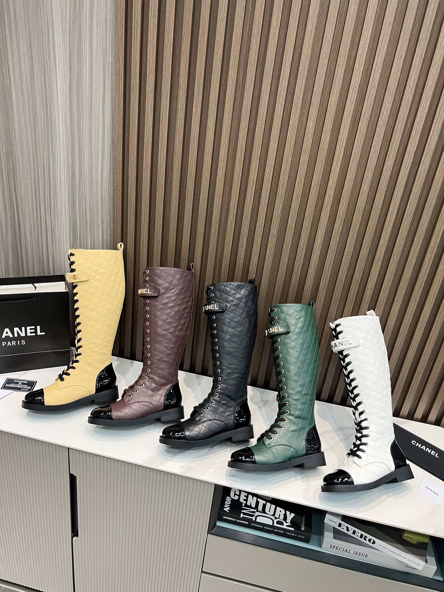 Chanel 024 boots XM054