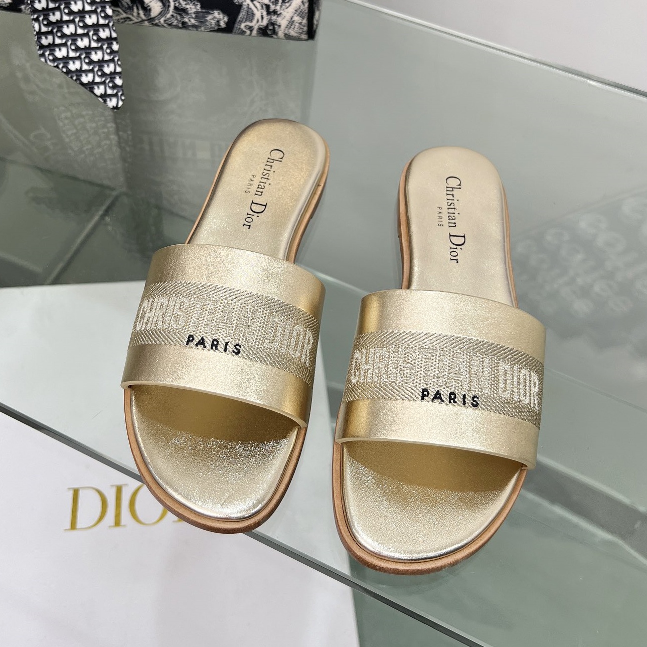 Dior Shoes CD letter embroidered flat slippers