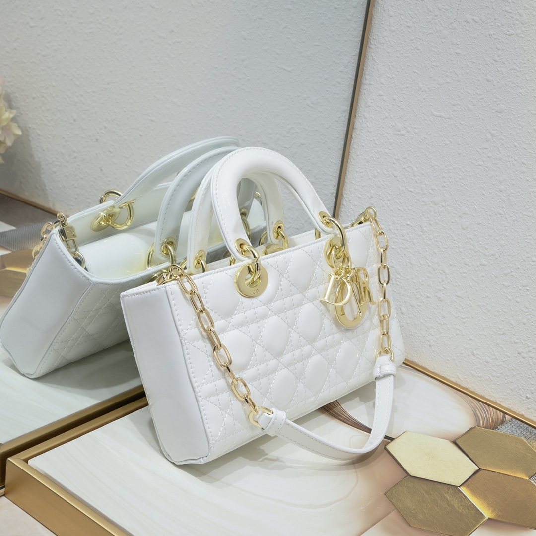 Medium Lady D-Joy bag White patent leather CD0540 XB002 26cm