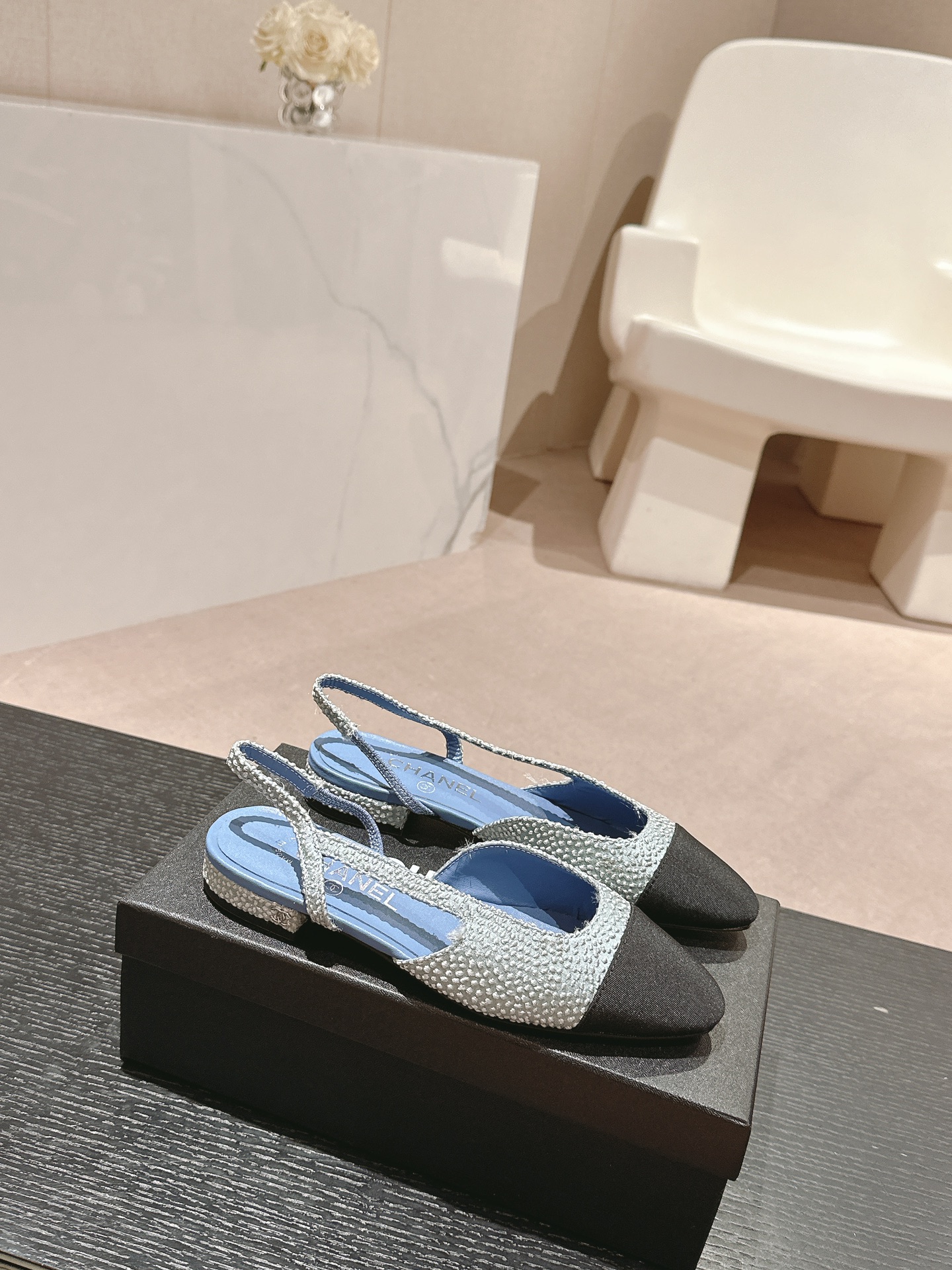 Chanel shoes 060 XM072