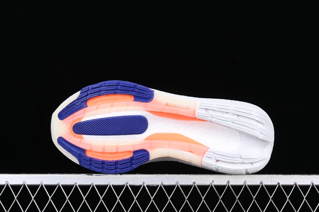 Ad Ultra Boost Light 23 HP3343 XM542