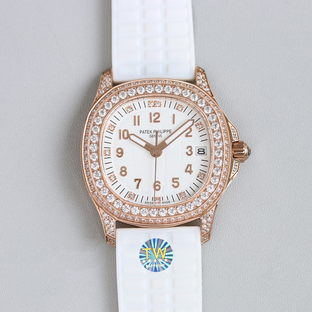 PATEK PHILIPPE AQUANAUT 5072 35.6mm