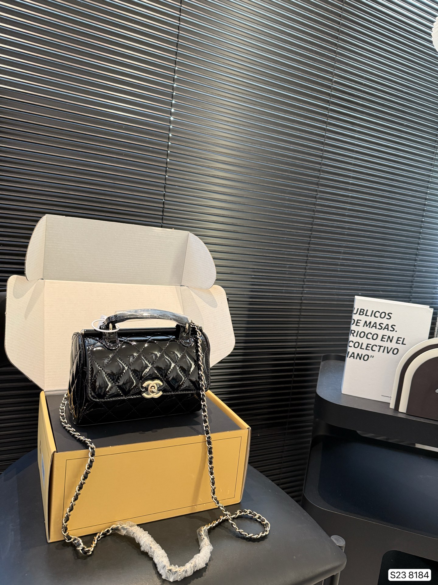 Chanel Shoulder Bag Ladies' Favorite