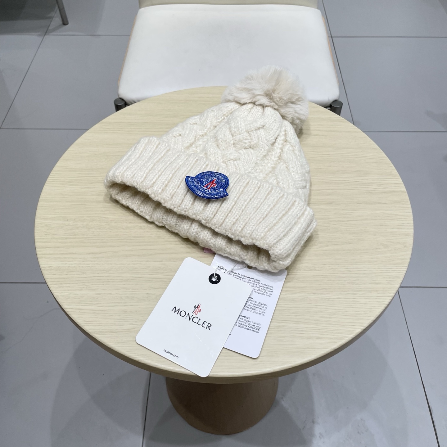 Moncler Hat Embroidered Label Knitted Beanie Accessories