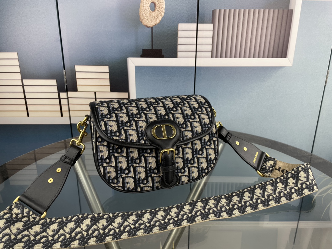Large Dior Bobby Bag 9317 LM012 23cm