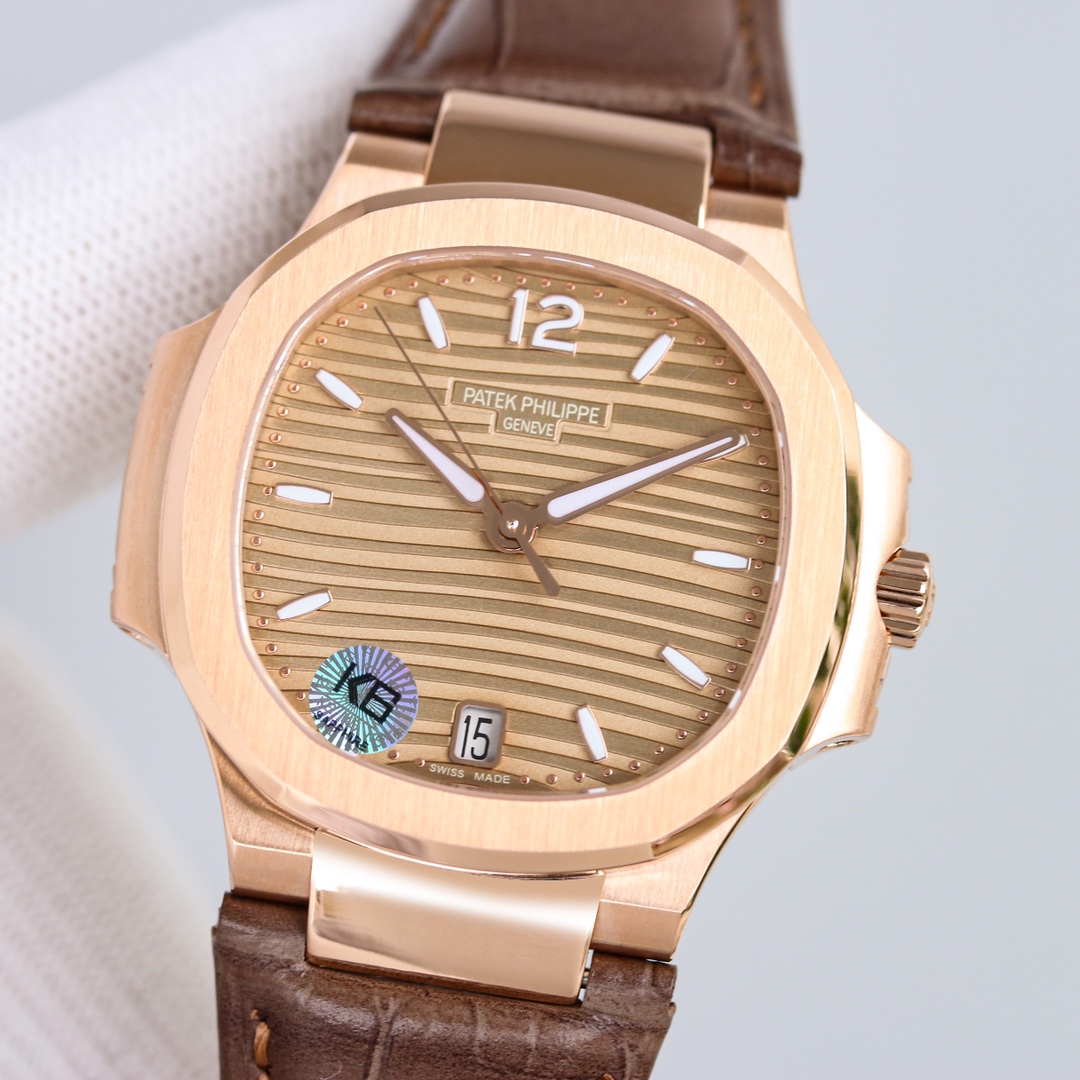PATEK PHILIPPE NAUTILUS 7118 35.2mm