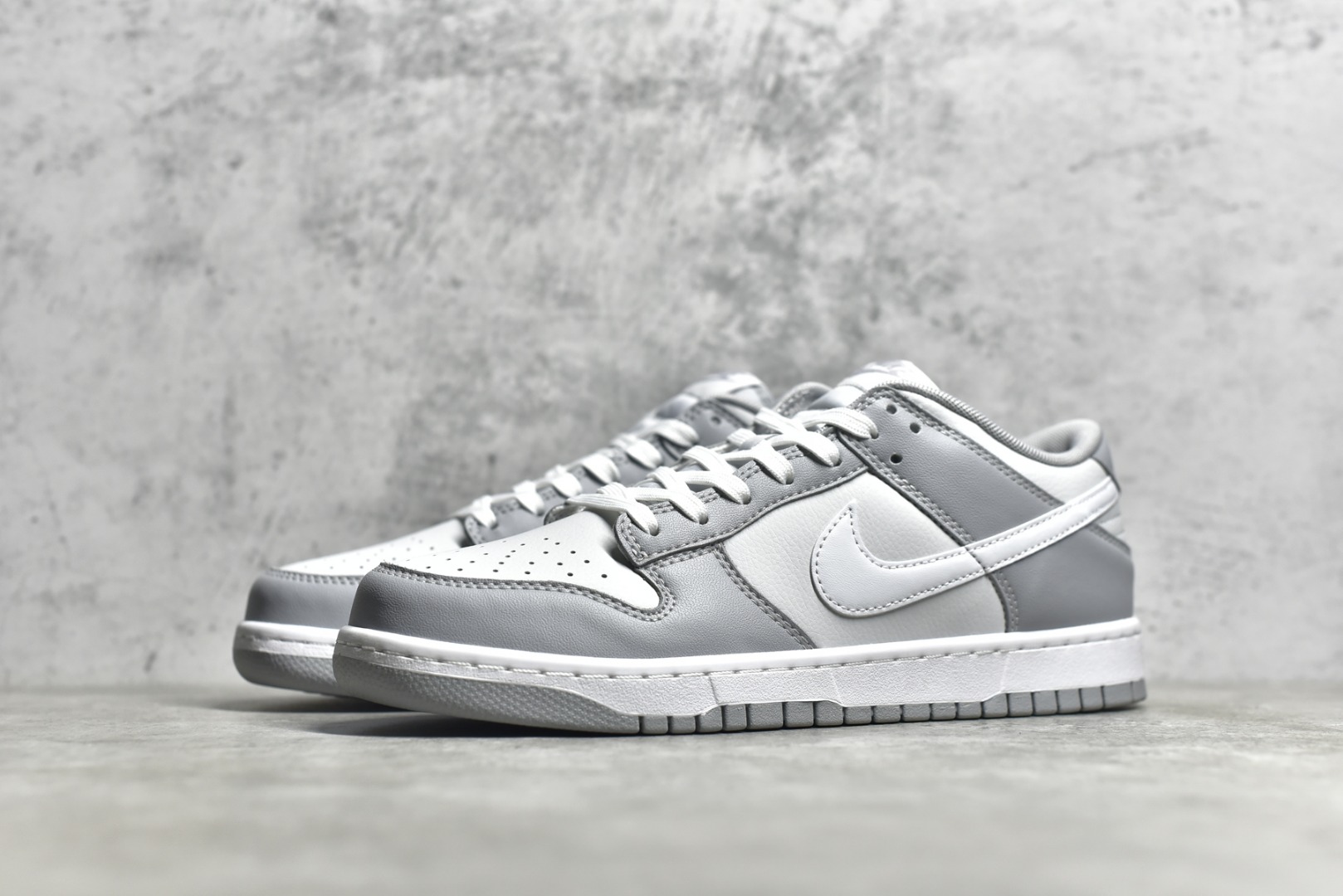 NIKE Dunk Low shoes 002 XM 072 02