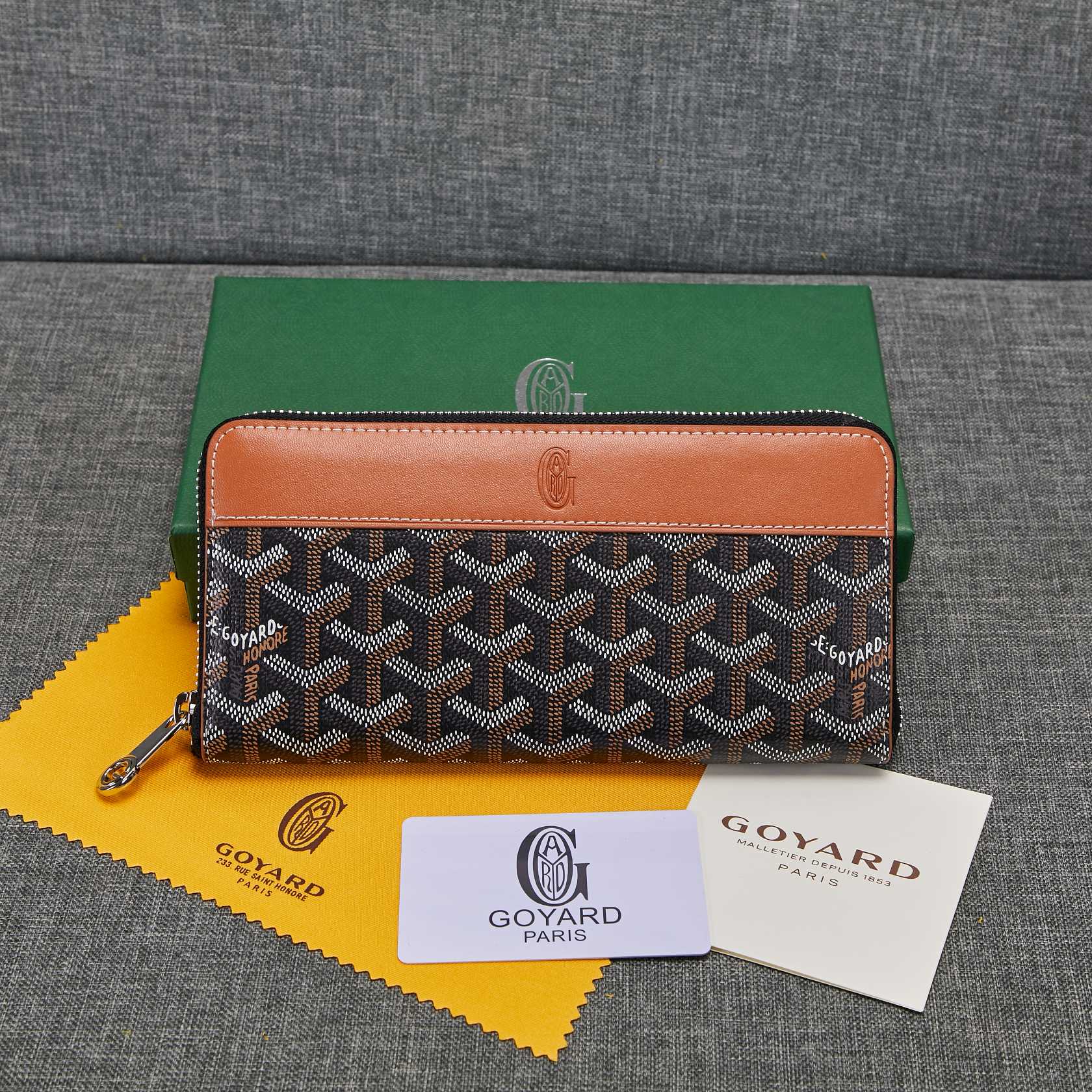Goyard033GY08 19CM