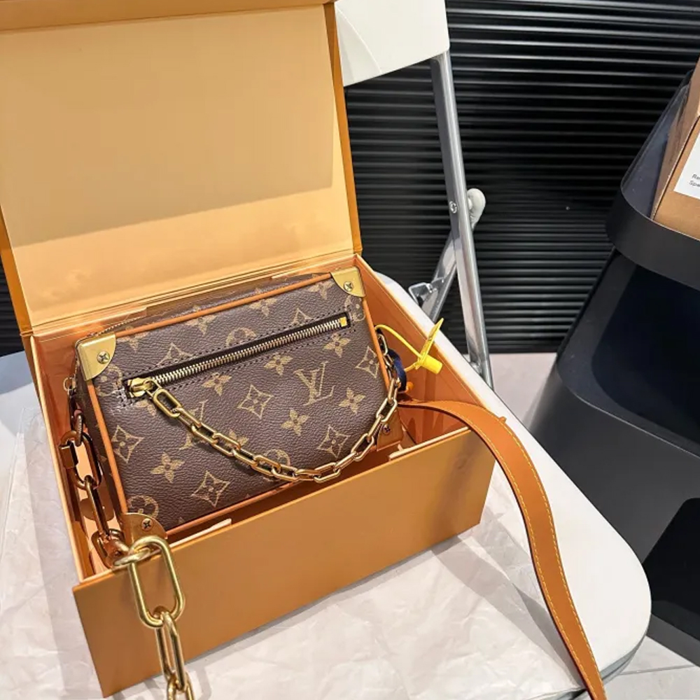 LV Soft Trunk Bag 68906 LLS081 18cm