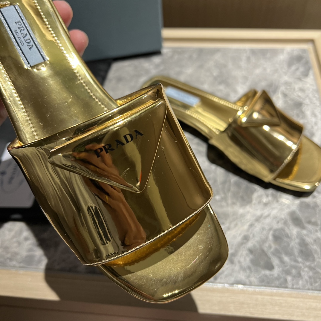 Prada shoes 007 XM 032