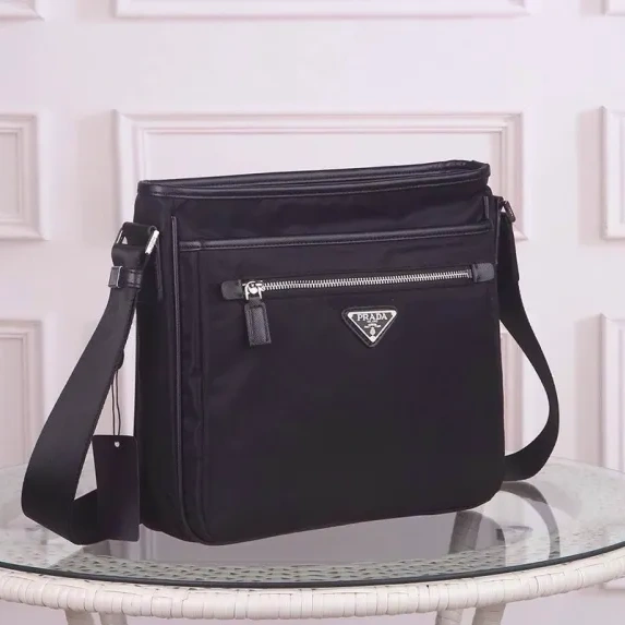 Prada952HMF021 28*26*8 cm