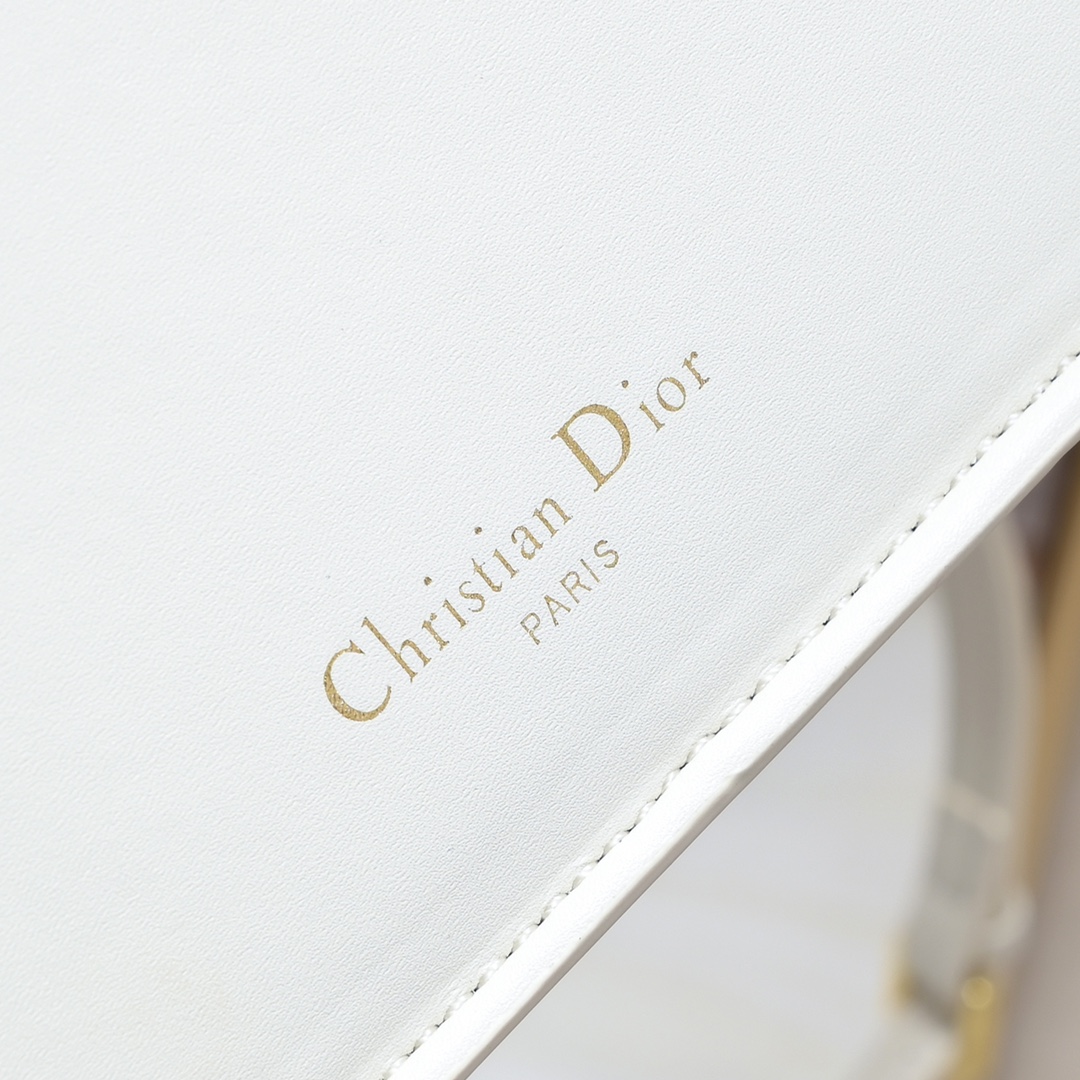 Dior CD Signature Mini Bag 5999 XB071 21cm