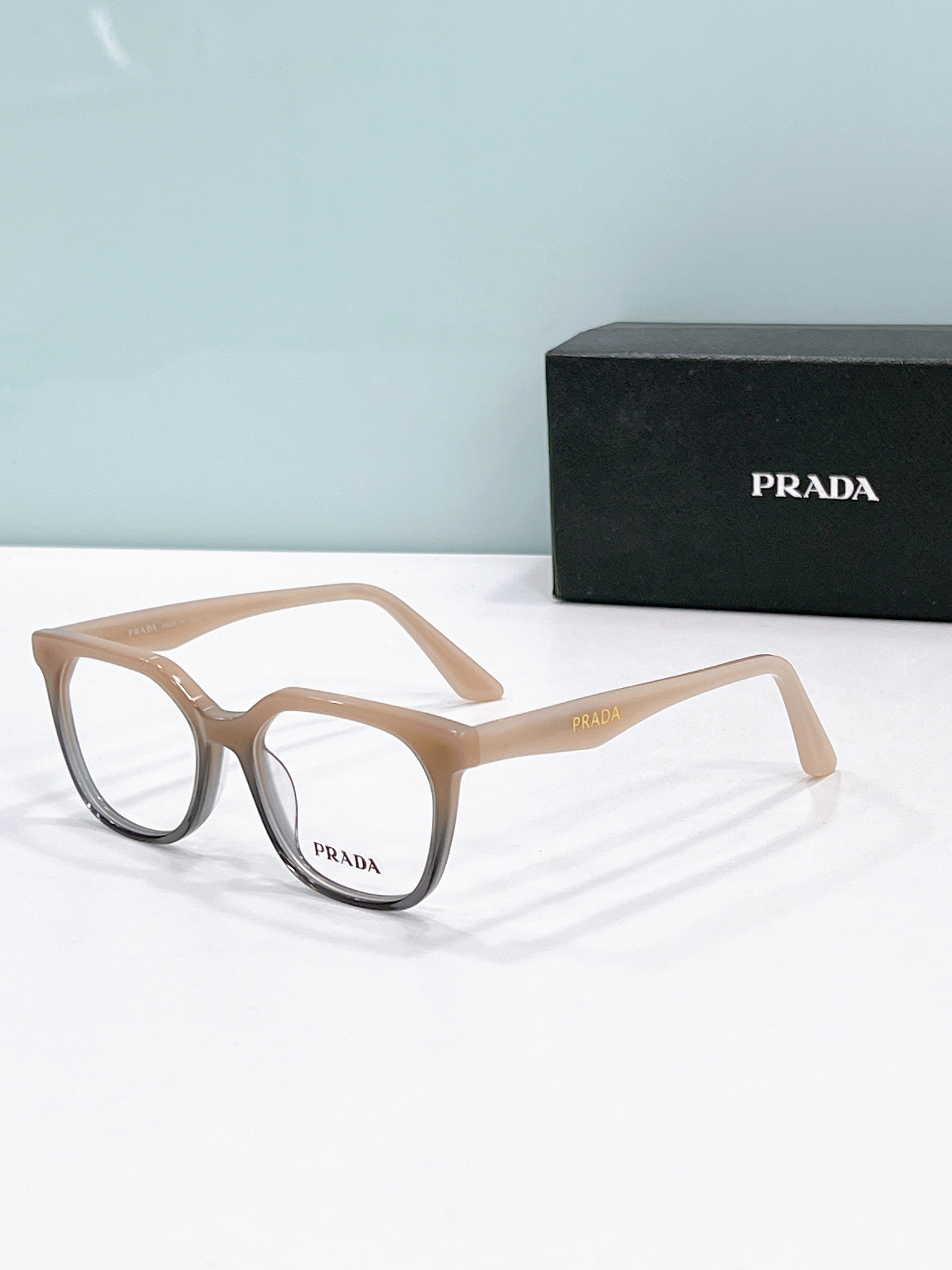 Prada Sunglasses PRA16V SM011