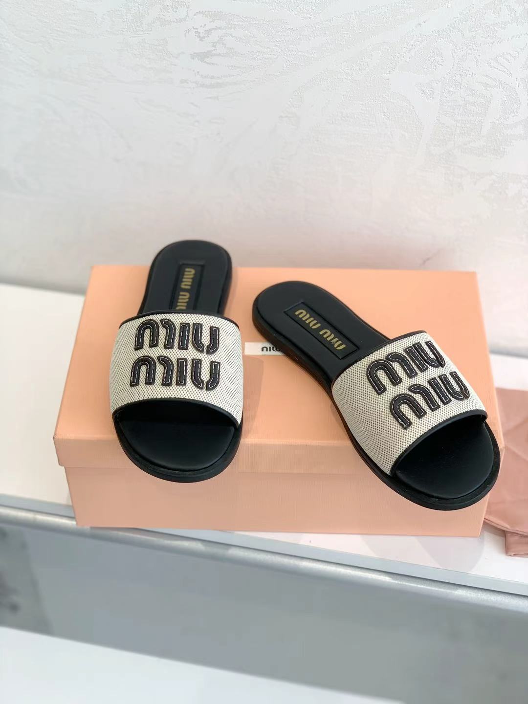 Miu Miu Shoes 2025ss new arrival women's slippers