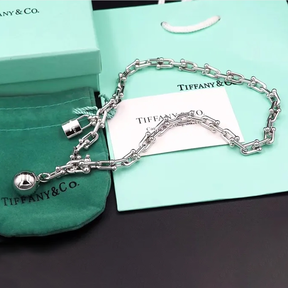 Tiffany & Co. Bracelets 001