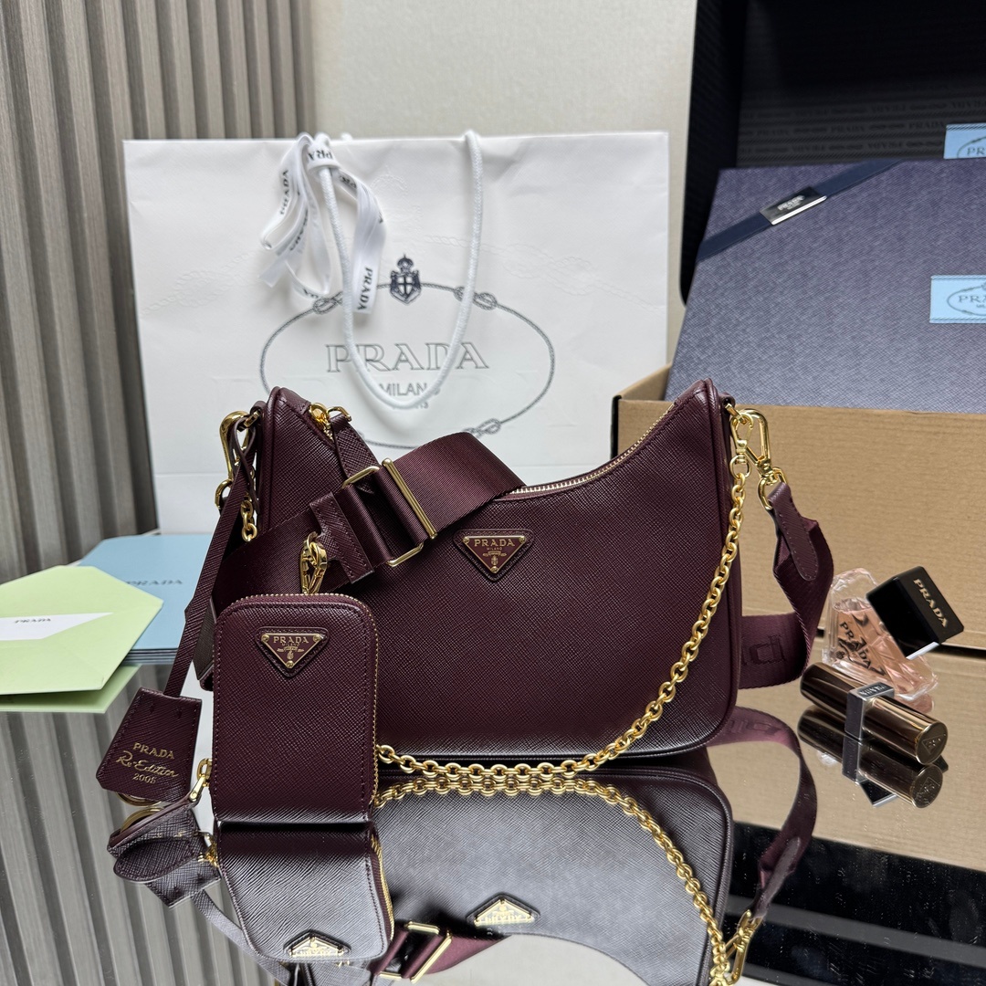 Prada Shoulder Bag Ladies' Favorite Hobo