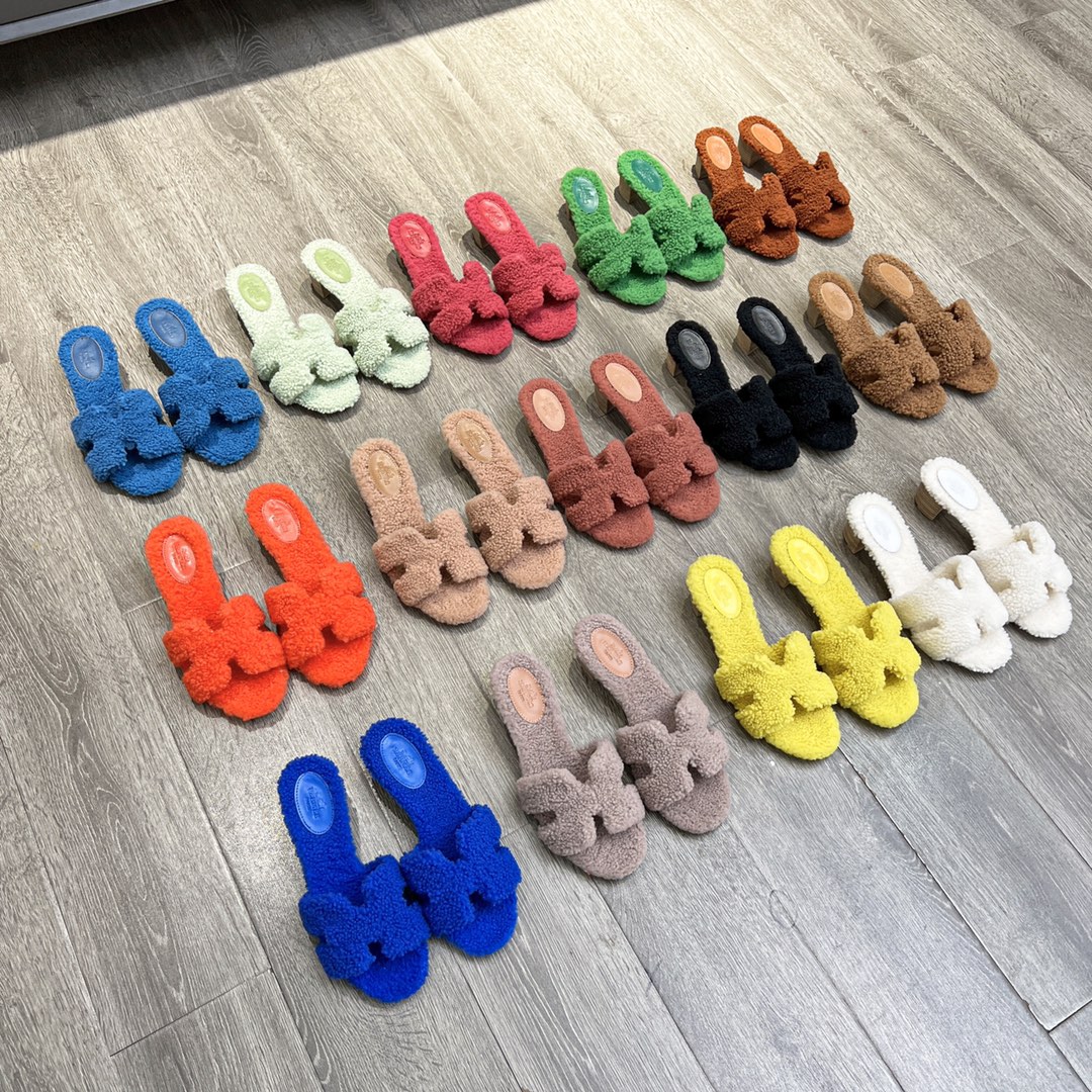 Hermes shoes (35-42) 14 color plush sandal Middle heel H004 02