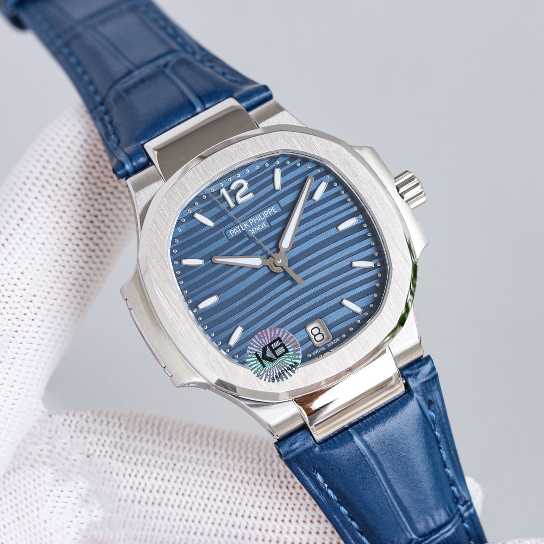 PATEK PHILIPPE NAUTILUS 7118 35.2mm