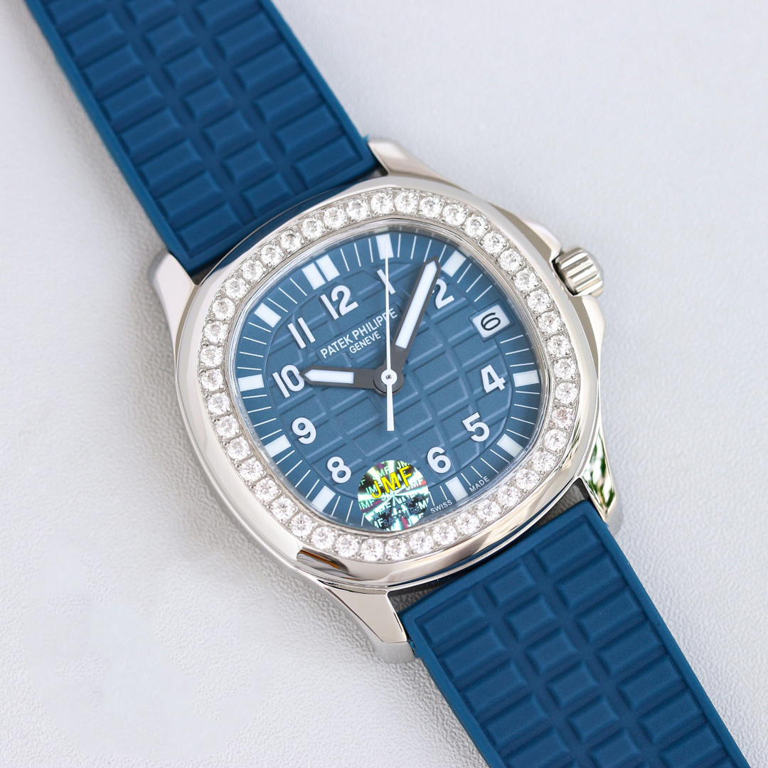 PATEK PHILIPPE AQUANAUT 5072 35.6mm